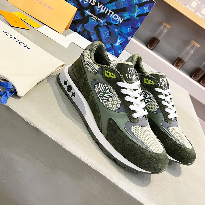 루이비통 런 어웨이 스니커즈 1A9J0S