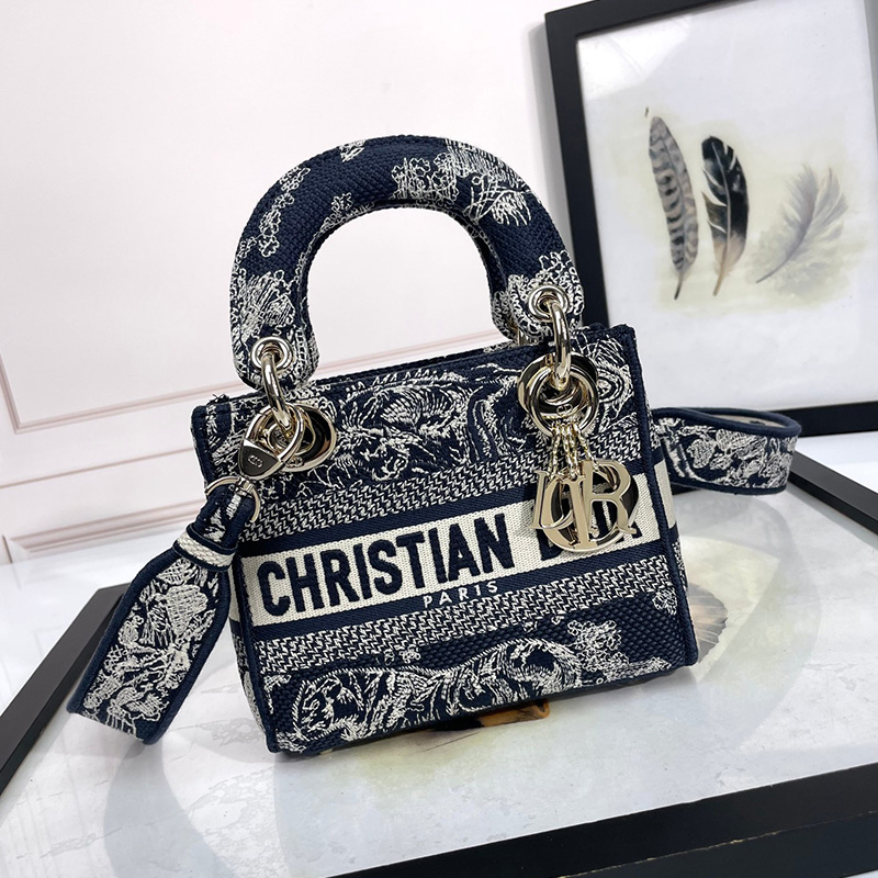 디올 24ss Lady D-Lite 미니 백 블루 M0500ORGO