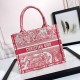 디올 북토트 토트백 스몰 캔디 핑크 자수 M1296ZTDT M03I