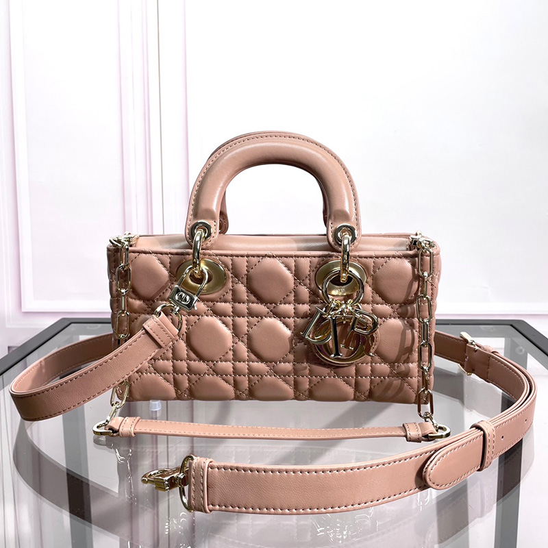 디올 레이디 디 조이 백 스몰 까나쥬 진핑크 M0613ONGE