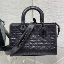 디올 레이디 디 사이어 마이 ABC 백 미듐 크링클 매크로 까나쥬 블랙 M1151SNIO