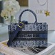 오블리크 북 토트 백 미니 블루 데님 S5573CEGC_M49E