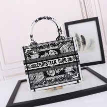 DIOR 디올 북 토트백  화이트블랙 스몰 M1296ZESE M993