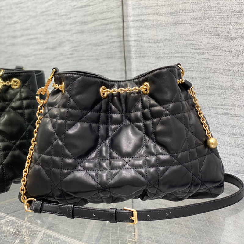 디올 매크로까나쥬 미디움 암미백 2칼라 M22566FBE