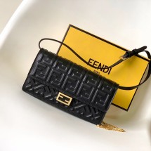 펜디 FF 로고 바게트 체인 월렛 블랙 2칼라  8M0498 AAJD F0KUR