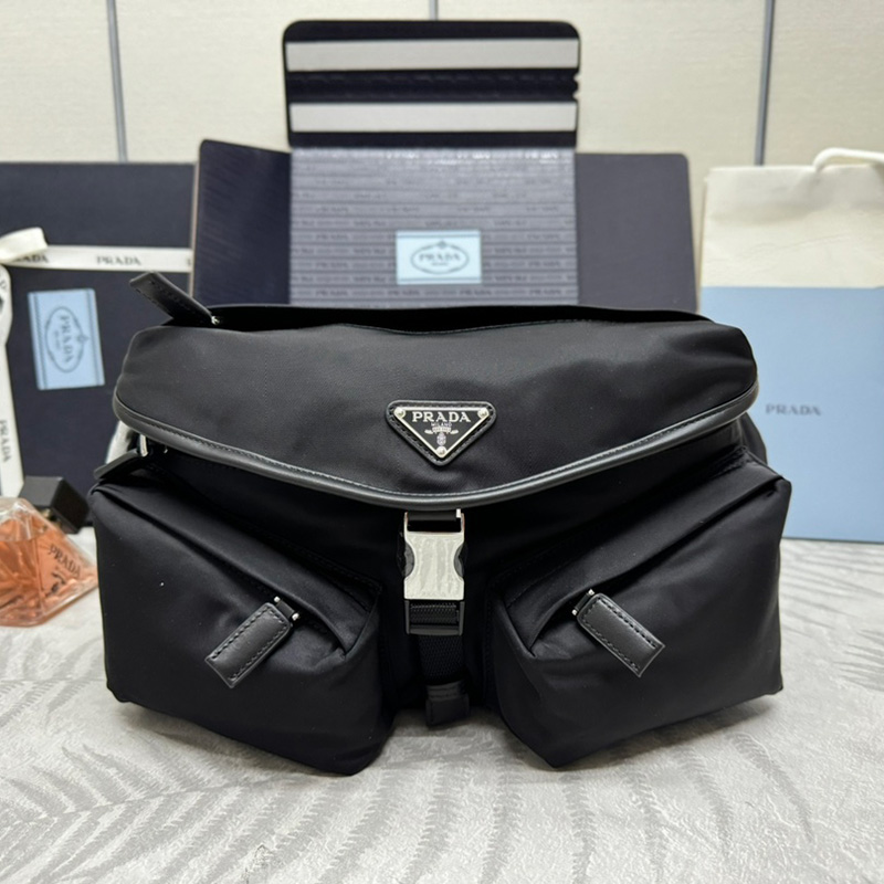 프라다 리나일론 숄더백 2VH175