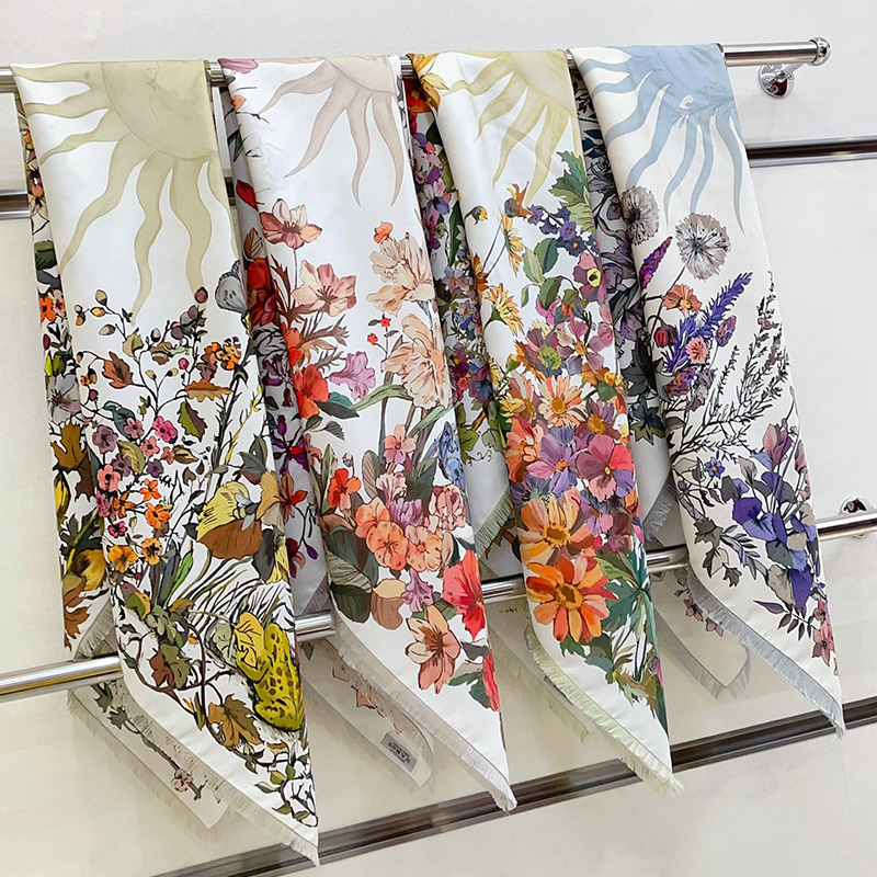 디올 스퀘어 고품질 스카프 4컬러 01