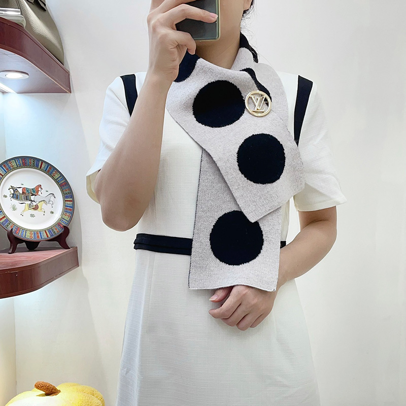 루이비통 고품질 스카프 머플러 2컬러 10