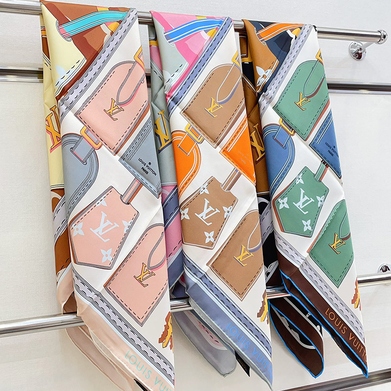 루이비통 스퀘어 고품질 스카프 3컬러 01