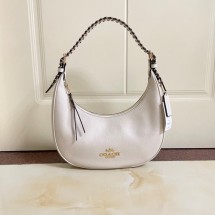 코치 Bailey 27 로고 지퍼 여밈 레더호보 토트겸 숄더백 미디움 C4108