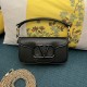 발렌티노 여성 숄더 크로스백 Valentino LOCOE CALFSKIN SHOULDER BAG 7컬러 2W0B0K53IYSKG8