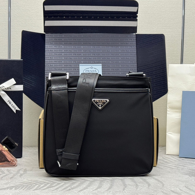 24SS 프라다 나일론 삼각로고 크로스백 2VH118