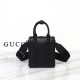 구찌 GG Supreme-embossed 남성 토트백 BLACK 6960101W3CN