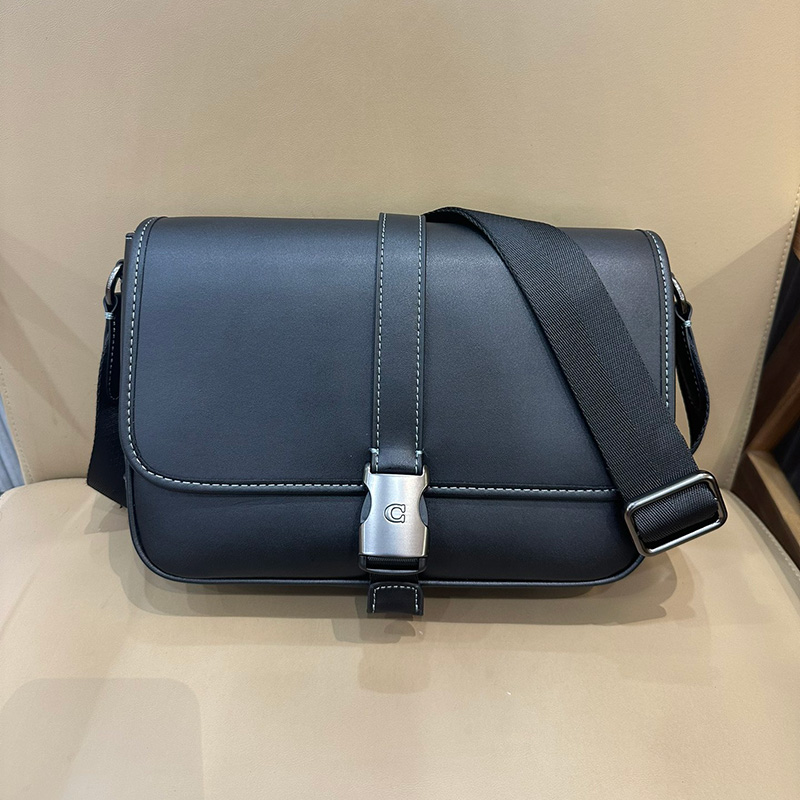 코치 리그 메신저 백 CU042