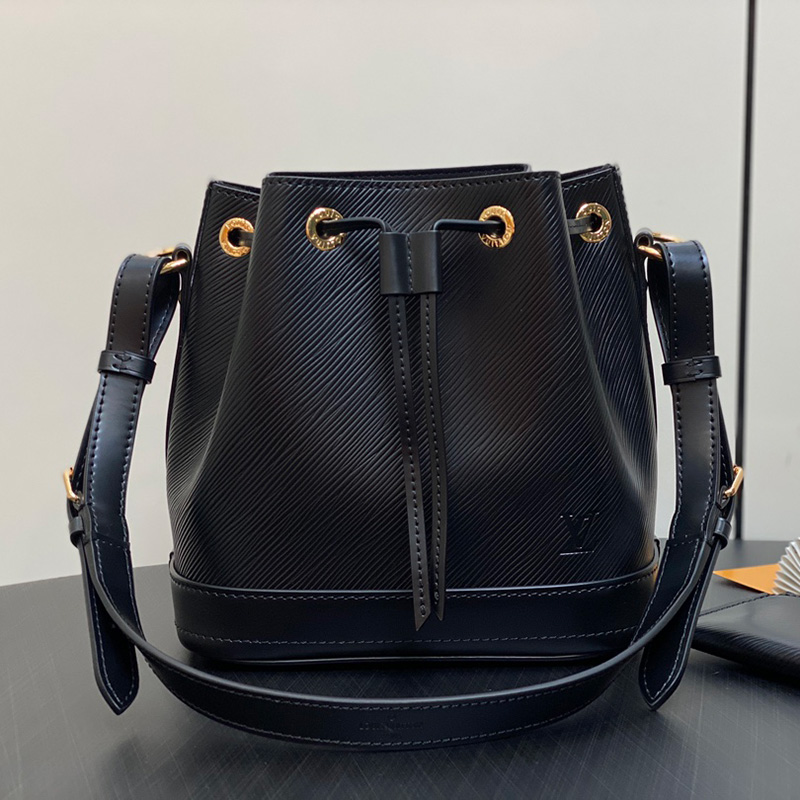 루이비통 노에 BB 숄더백 2컬러 M24675