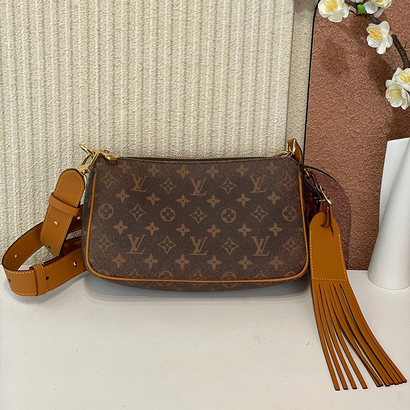 루이비통 포쉐트 악세수아 XL M11623