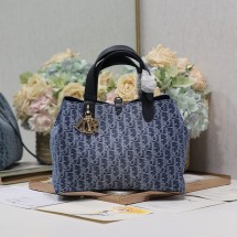 디올 오블리크 뚜주흐 백 미듐 블루 데님 M2821ODCE_M49E