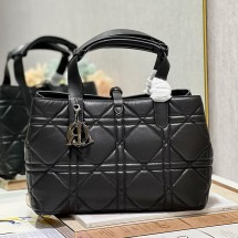 디올 뚜주흐 백 미듐 까나쥬 은장 2컬러 M2821OSHJ