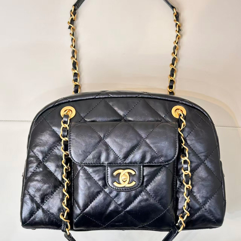 샤넬 24A 로고 송아지가죽 숄더백 블랙 AS4812 AS4905