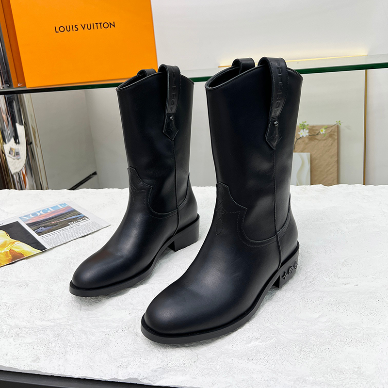 루이비통 소가죽 앵클부츠 1AD7HX