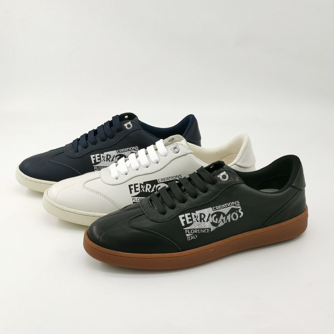 페라가모 베나 로고 가죽 스니커즈 775064