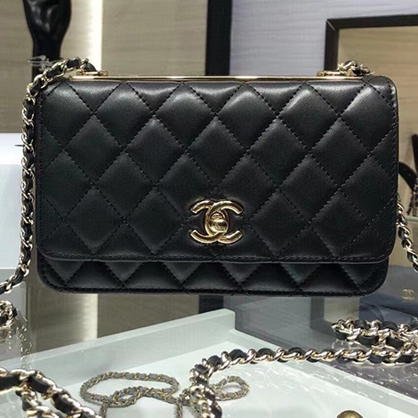 샤넬 트렌디CC woc 스몰 블랙 금장 A80982