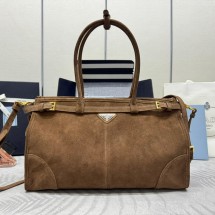 프라다 라지 스웨이드 핸드백 브라운 1BA439 2C4S