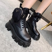 프라다 모놀리스 레더 나일론 패브릭 부츠 여성용 1T255M