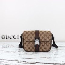 구찌 미니 GG 크로스백 / 802100 FADUS 9857