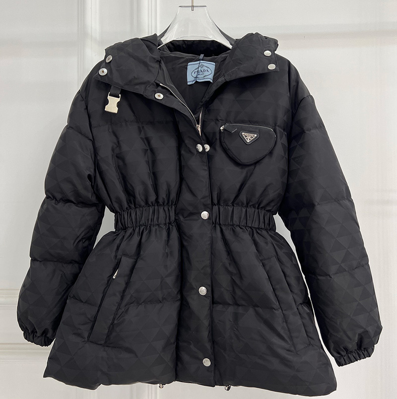 프라다 자켓 Prada Black Padded Re-Nylon jacket 29Y996