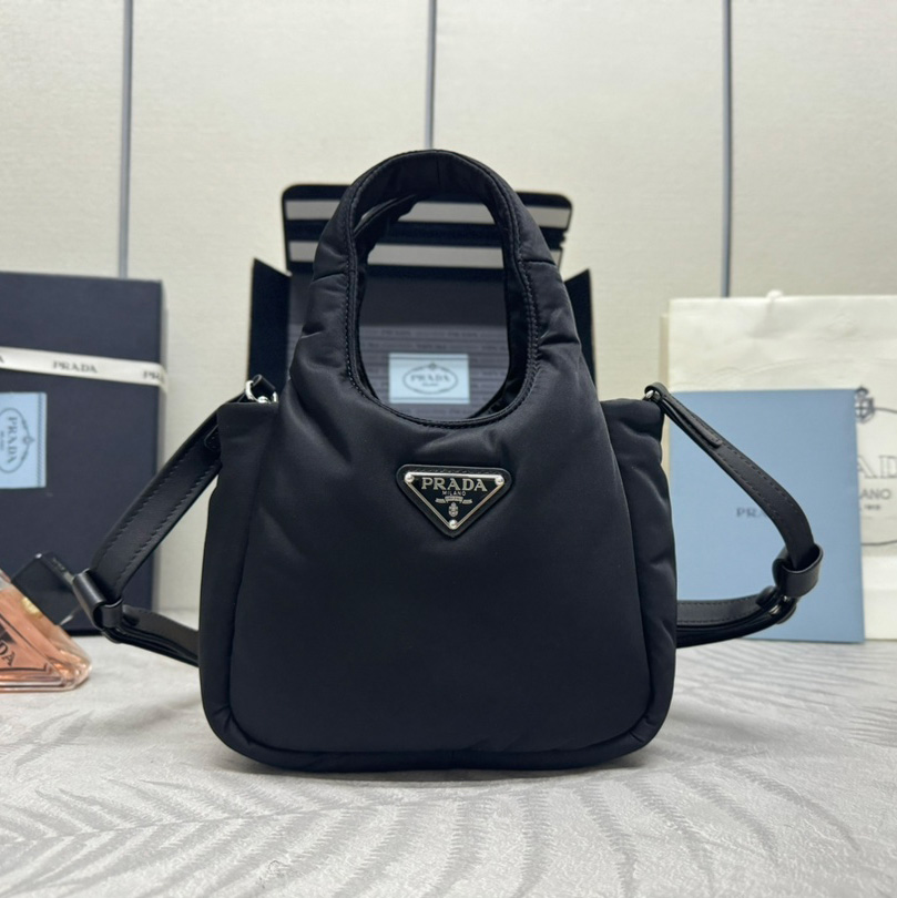 프라다 소프트 패딩 리나일론 미니백 1BA359