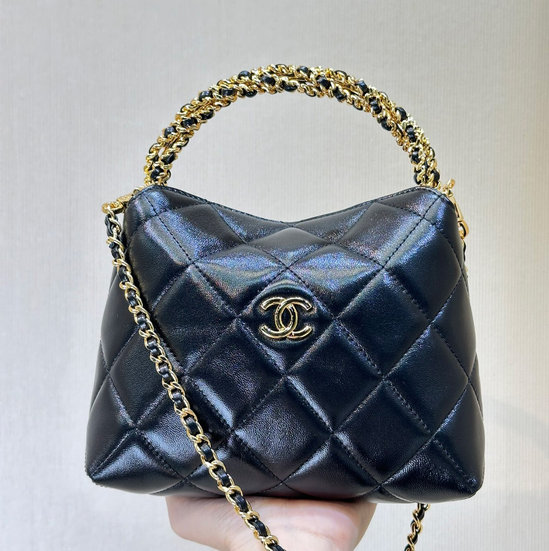 샤넬 24FW 체인 미니 숄더 크로스백 AP4189 B17675 94305