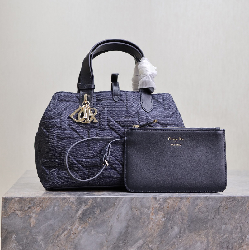 디올 뚜주흐 백 미듐 그래픽 까나쥬 블루 M2821ODCZ_M49E