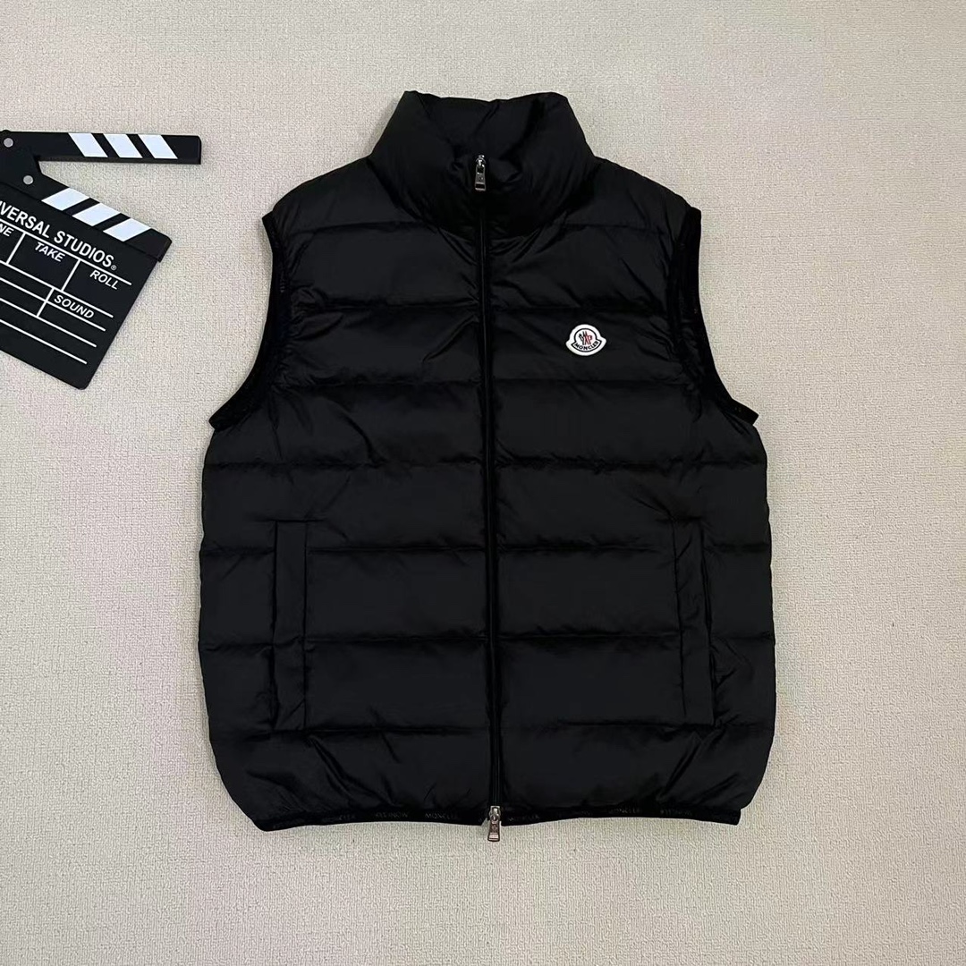 몽클레르 다운 패딩 조끼 2컬러 J20911A0007654A81999
