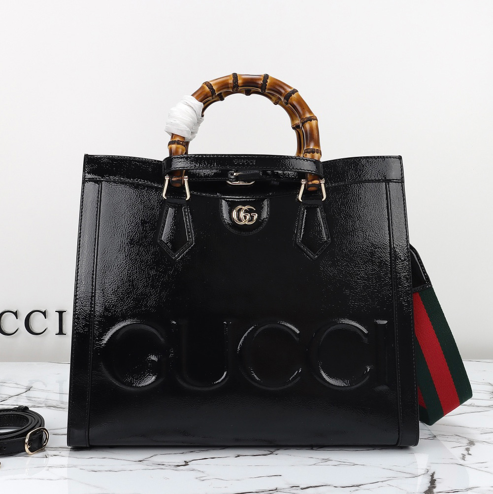 구찌 백 미디엄 다이아나 토트백 2컬러 ‎678842 AADJQ