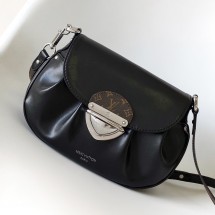 루이비통 선셋 바이브 - M12192