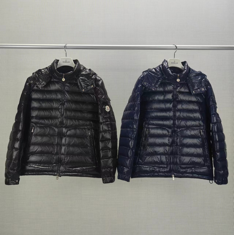 몽클레어 Lauros 숏 다운 남성자켓 2컬러 J10911A00094595ZJ778