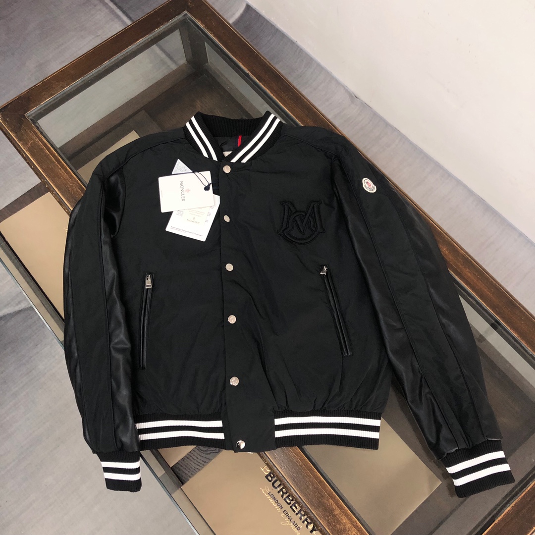 몽클레르 자수로고 자켓 남성 블랙 2컬러 I10911A0001654A91999