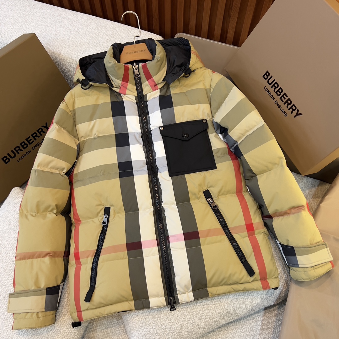 버버리 체크 나일론 리버시블 후드 퍼퍼 재킷 80642911