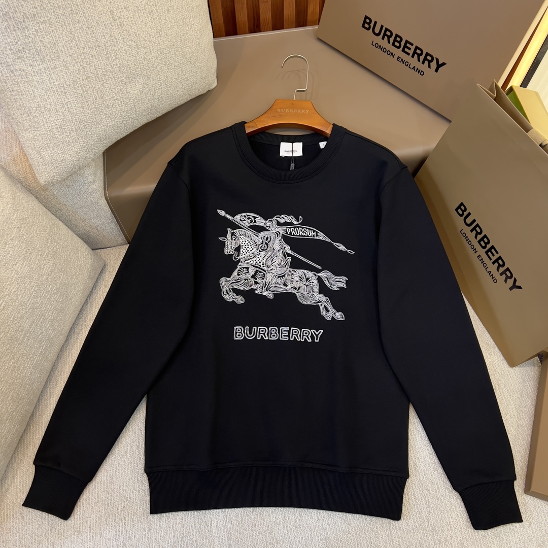 버버리 남성 EKD 코튼 스웨트셔츠 블랙 80727771