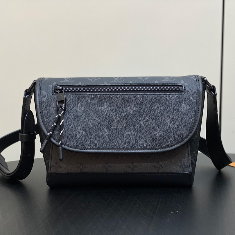 루이비통 펄스 메신저 - M12681