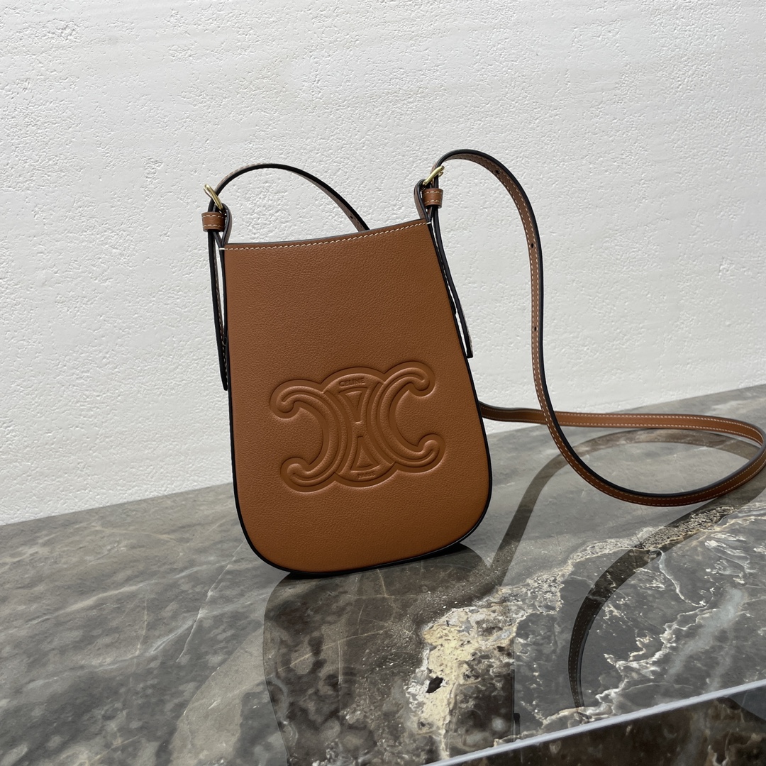 셀린느 24FW 엘로이즈 트리오페 휴대폰 파우치 크로스백10M753GB7