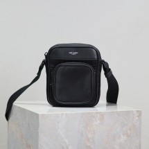 생로랑 남성 숄더 백 779661AADBA