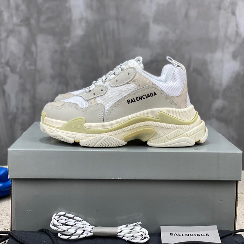 발렌시아가 트리플 S 화이트 남녀공용 524036W09E19000