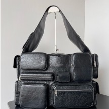 발렌시아가 슈퍼비지 라지 숄더백 블랙 702168210C81000