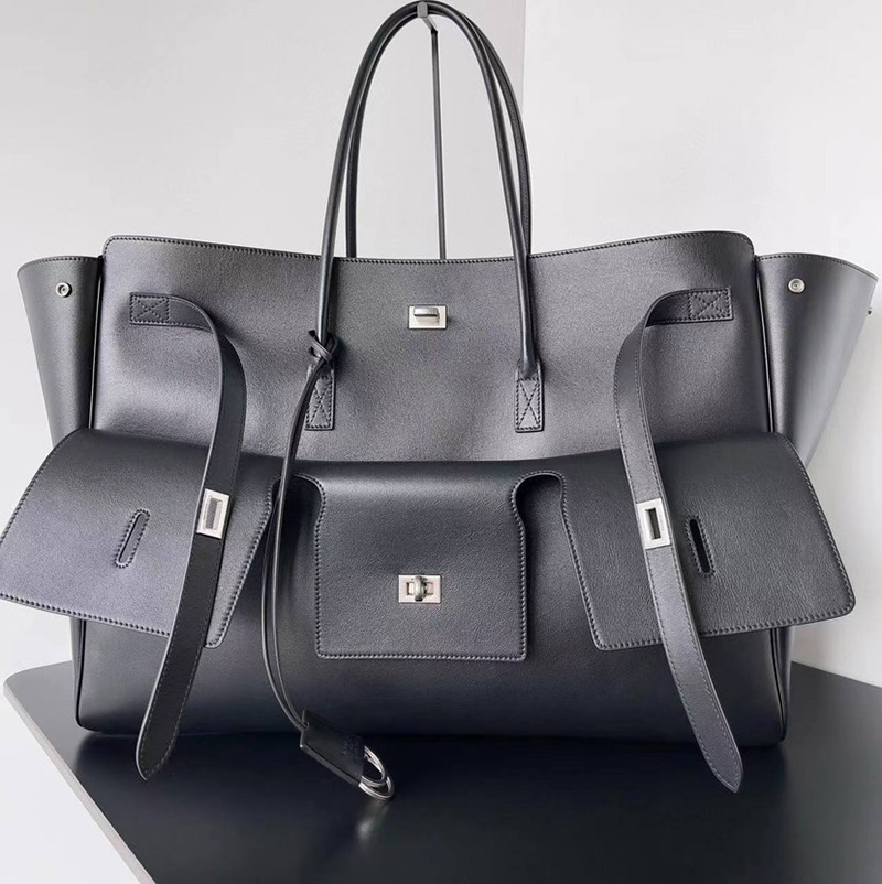 발렌시아가 벨 에어 XL 토트백 8054802ABAW1000