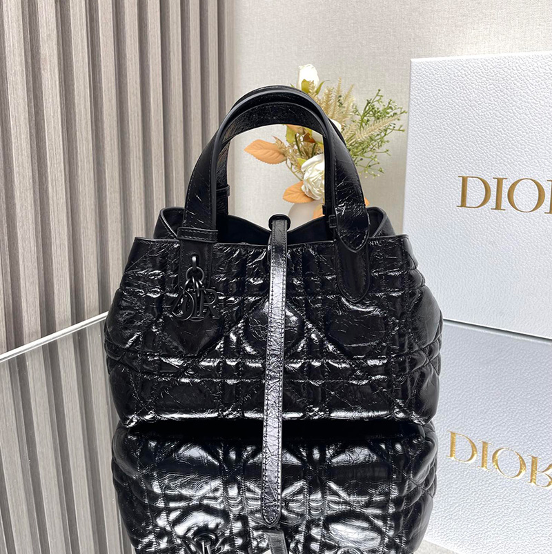 디올 뚜주흐 토트백 스몰 크링클 블랙 M2822SNIO