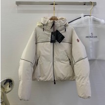 몽클레어 24FW 클라이스 쇼트 다운 재킷 2컬러 J20981A00010595M6050