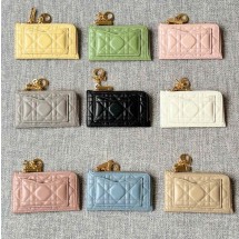 디올 레이디 컴팩트 코스모스 지퍼 여성 카드 홀더 지갑 까나쥬 클라우드 9러 S0965ONMJ_M81B