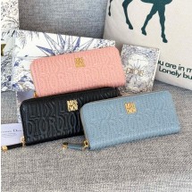 디올 Miss Dior Voyageur 슬림 지갑 3컬러 S3604UBTK_M900